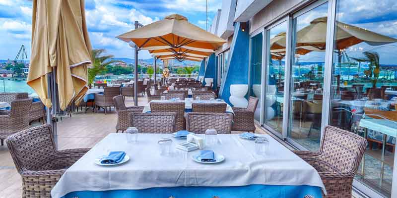 معرفی کامل رستوران های وارنا + تصاویر