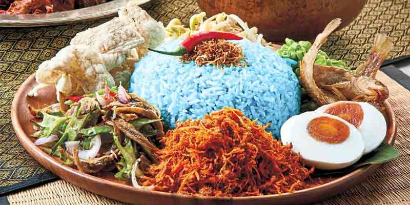 معروف‌ ترین غذاهای مالزی (معرفی 15 غذای معروف)