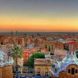 معرفی شهر بارسلونا اسپانیا | جمعیت، اقتصاد، جاذبه ها!