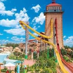 پارک آبی کیش: امکانات + سانس ها و قیمت !