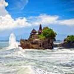 معبدی که توسط دریا بلعیده شده است | عکس