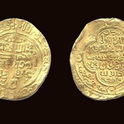 همکاری مشترک پلیس قزوین و کاشان در کشف سکه های تاریخی