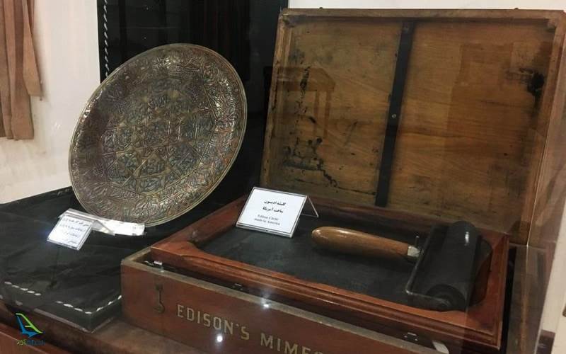 سالن هدایای موزه ارتباطات