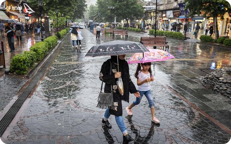 بارش باران در رشت