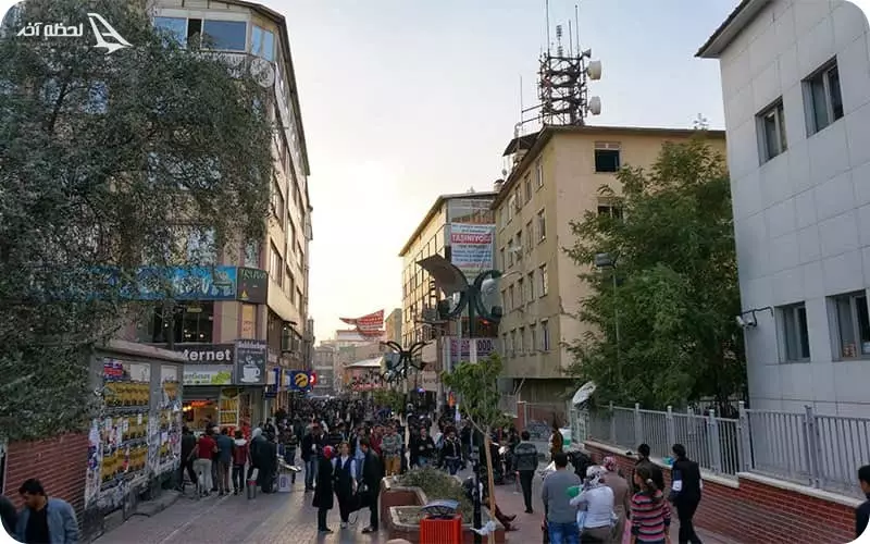 جا‌های دیدنی اطراف خیابان جمهوریت