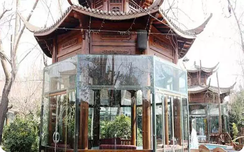 رستوران شب نشین