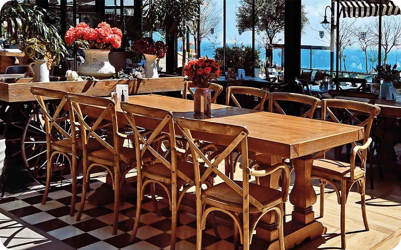 رستوران عینالی