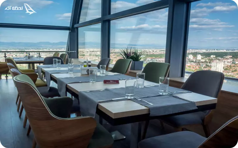 رستوران The View