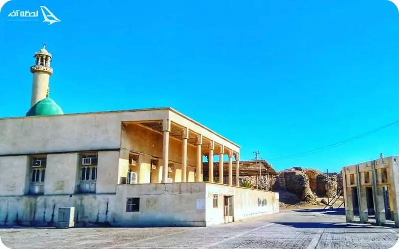 مساجد روستای لافت 