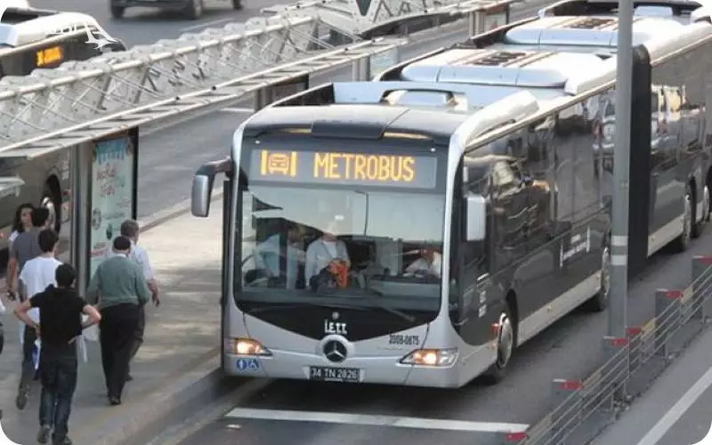 متروبوس تجربه ای جالب در استانبول