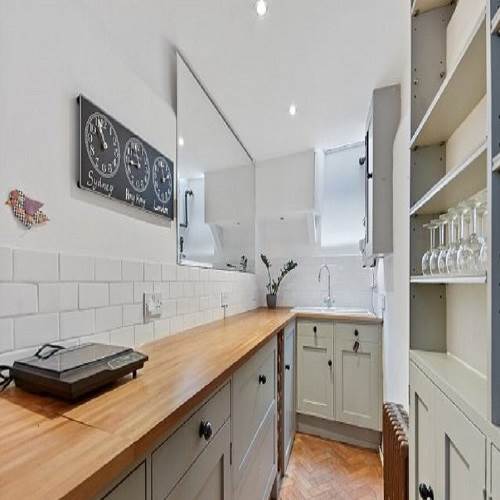 خانه ای با پهنای 165 سانتی متر