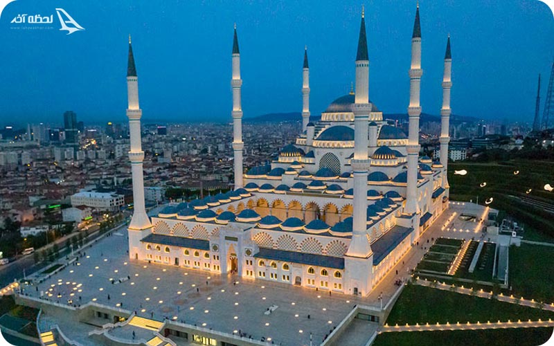 بزرگترین مسجد استانبول