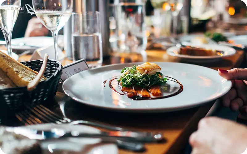 رستوران های حلال وارنا