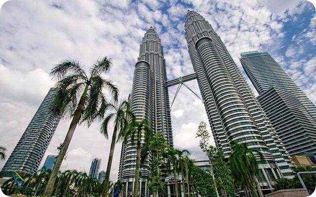 برج های دو قلوی پتروناس