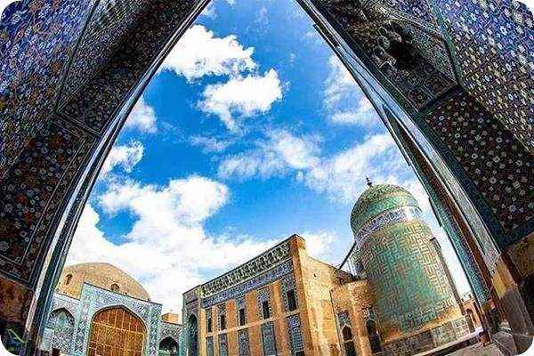 بقعه شیخ صفی الدین اردبیلی