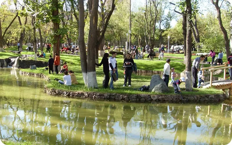 پارک عشاق ایروان