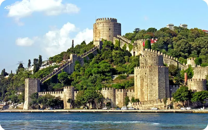بخش های مختلف قلعه روملی حصار در استانبول