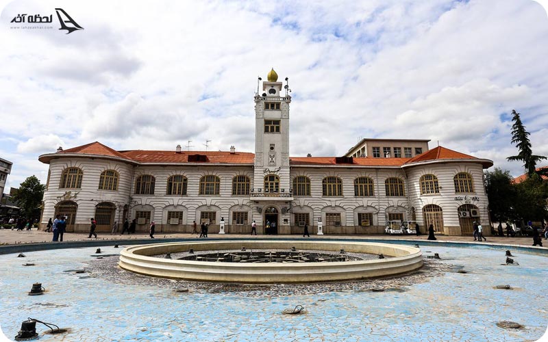 میدان شهرداری