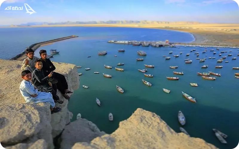 مردم خلیج گواتر