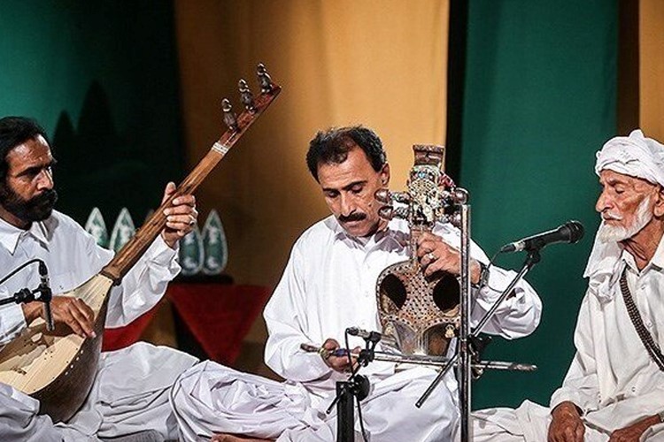 جشنواره ملی موسیقی و آیین های موسیقایی نواحی ایران