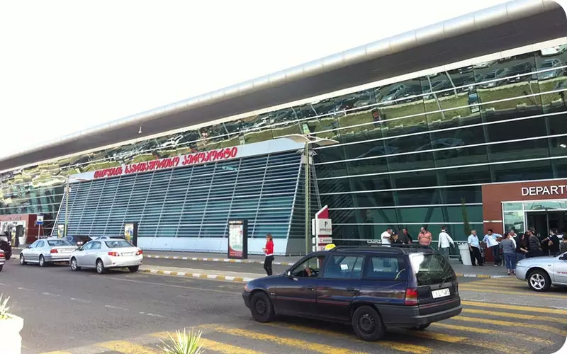 دسترسی با ماشین به فرودگاه بین المللی تفلیس