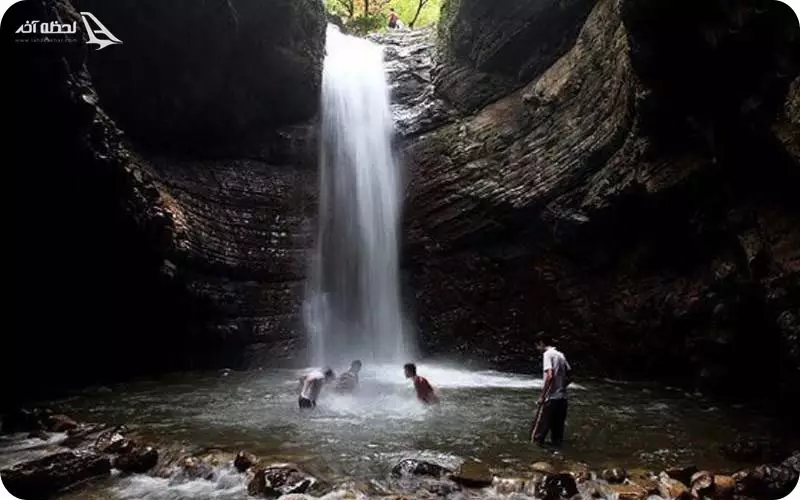 بهترین زمان بازدید از آبشار ویسادار