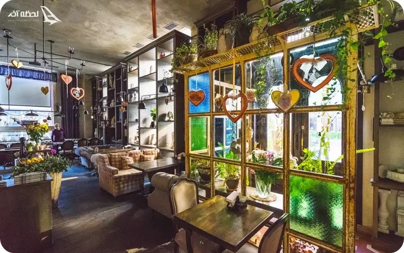 کافه لیتراتورولی