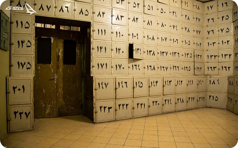 محل نگهداری وسایل زندانیان در موزه عبرت