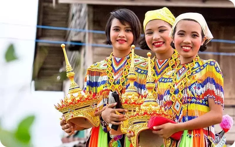 مردم پاتایا