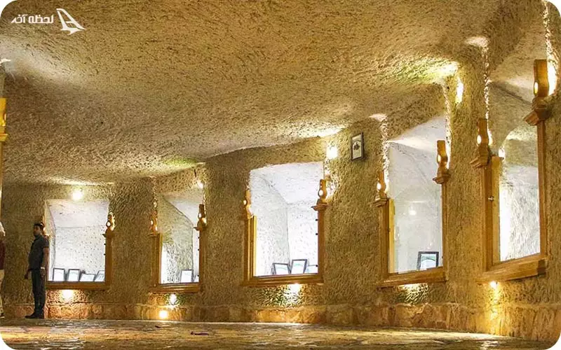 شهر زیرزمینی کاریز با تور کیش