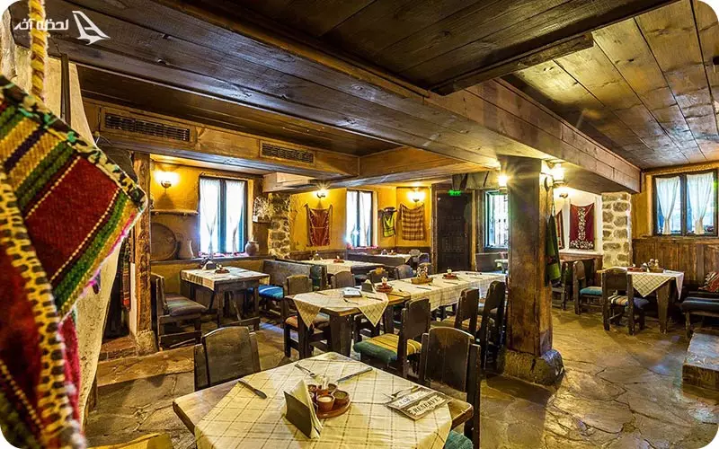 رستوران Pod Lipite