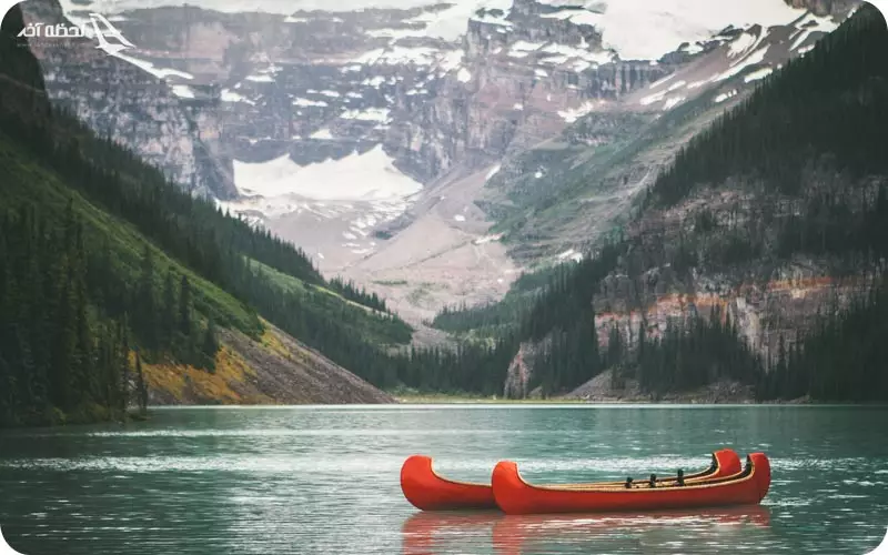 قایق های در رودخانه کانادا