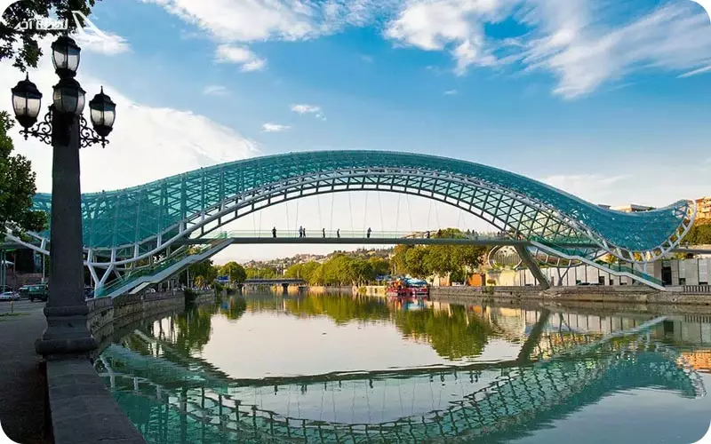 پل صلح تفلیس