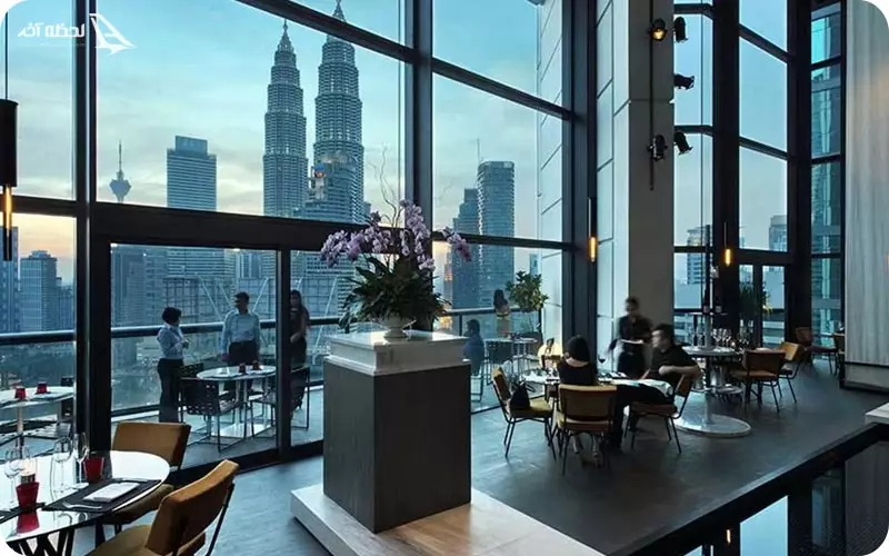 رستوران ترویکا