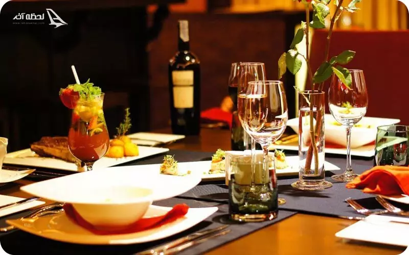 رستوران مون لایت تایلند