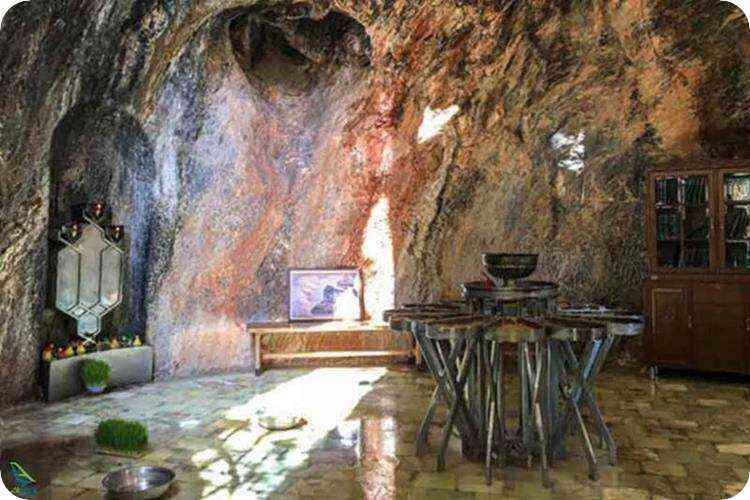 اطلاعات بازدید از آتشکده چک چک