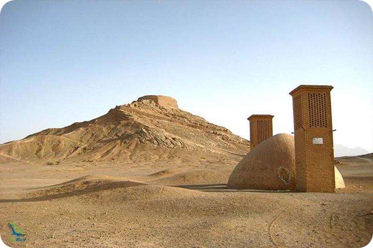 دخمه زرتشتیان