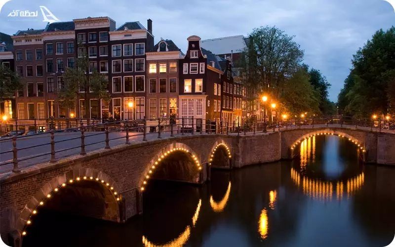 مساحت آمستردام