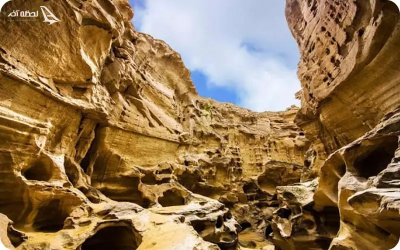 تنگه چاهکوه