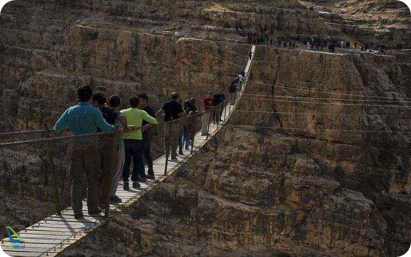 پل معلق دره خزینه