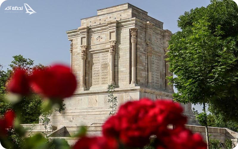آرامگاه فردوسی در توس