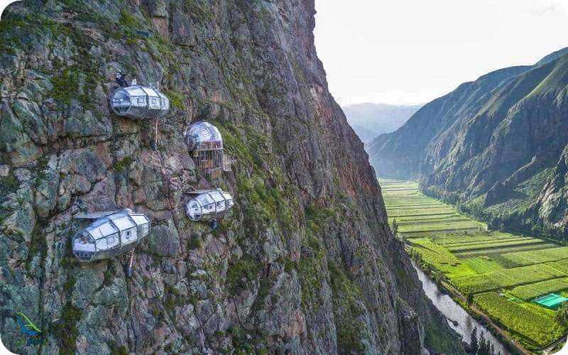 هتل صخره ای