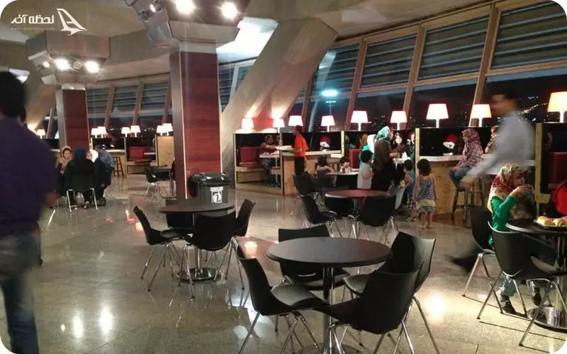 فودکورت برج میلاد