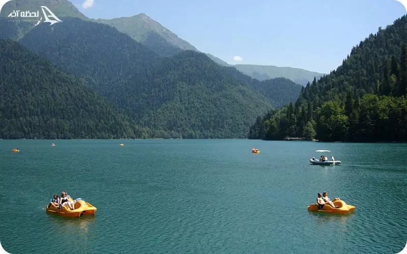 تفریحات دریاچه ریتسا گرجستان
