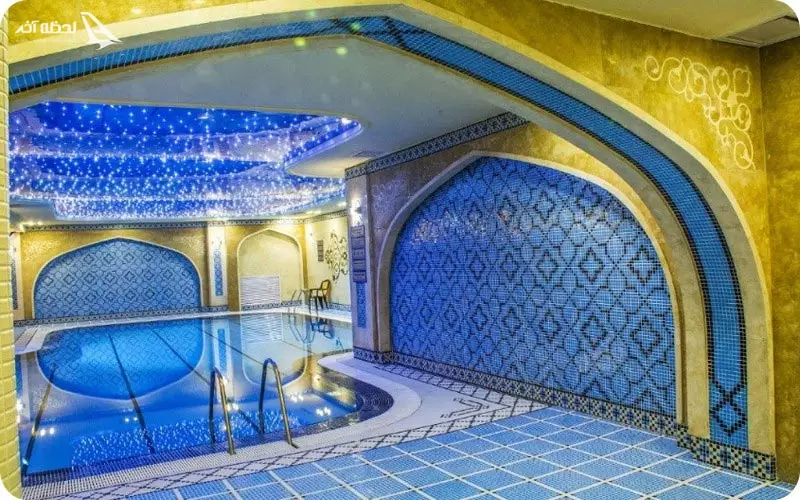 استخر هتل المدینه الرضا