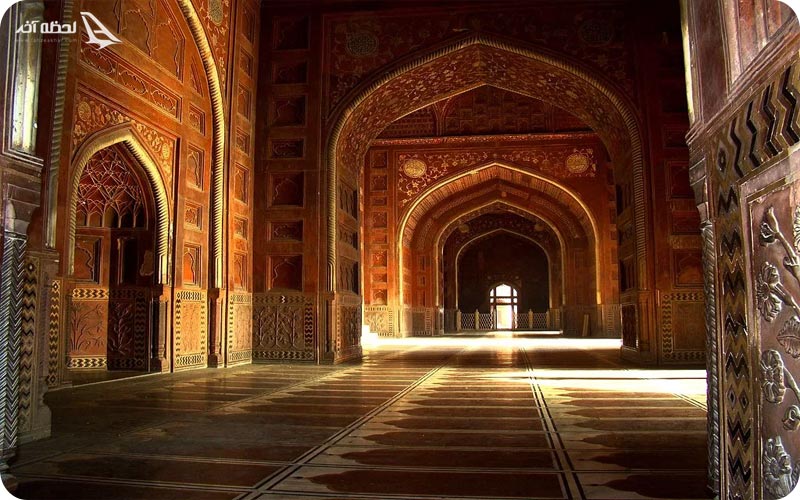 مسجد تاج محل