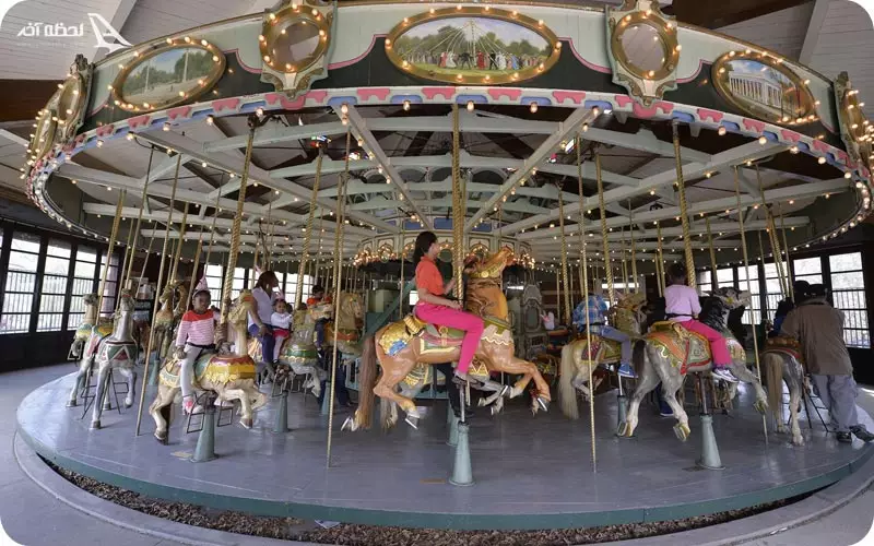 مرکز خرید کروسل