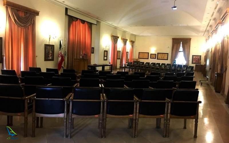 سالن کنفرانس و تمبر موزه ارتباطات