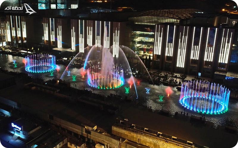 دریاچه و آبنمای موزیکال ایران مال