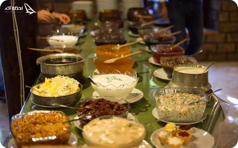 رستوران بویاسیزاده